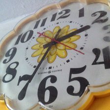 70s kitchen clock